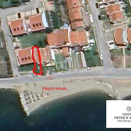 Hébergement de vacances Petro's House *